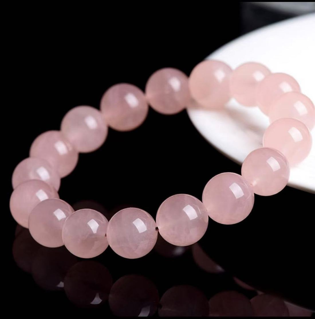 Princess at large natural blue moonlight crystal bracelet small fragrance crystal bracelet.